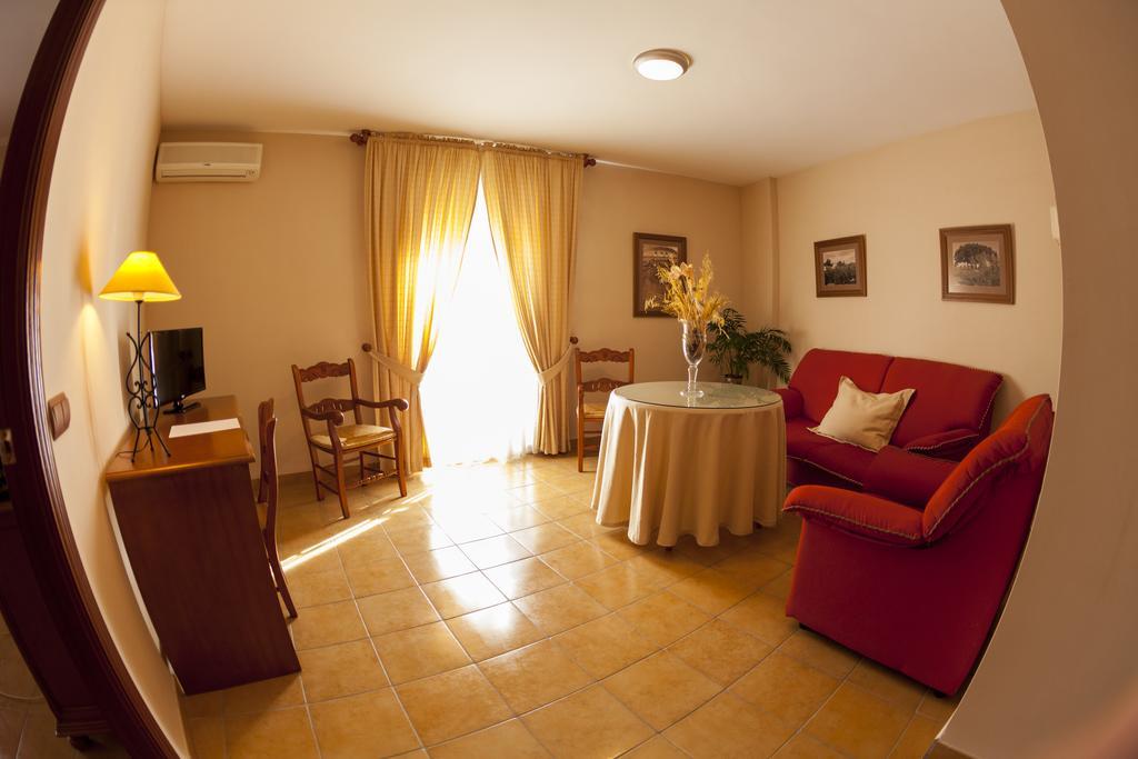 Hotel Paraje La Lambra Rus Екстериор снимка