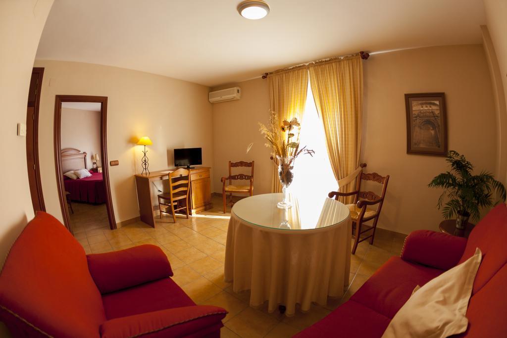 Hotel Paraje La Lambra Rus Екстериор снимка